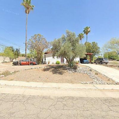 655 S Tudor Pl, Tucson, AZ 85710