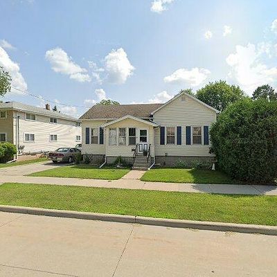 669 W 6 Th Ave, Oshkosh, WI 54902