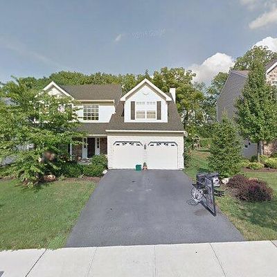 6956 Hearth Ln, Macungie, PA 18062