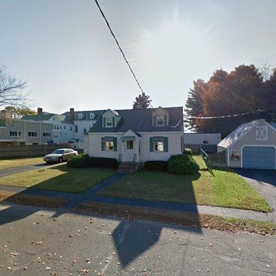 7 Medford St, Beverly, MA 01915