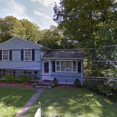 7 Oxford Trl, Wallingford, CT 06492