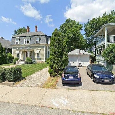 7 Vesper St, West Roxbury, MA 02132