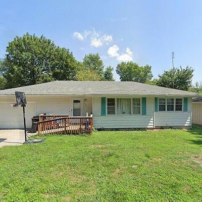 703 Dean St, Richmond, MO 64085