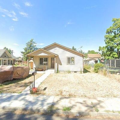 708 S 12 Th Ave, Yakima, WA 98902