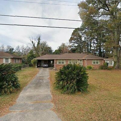 709 N Briarcliff Rd, Warner Robins, GA 31088