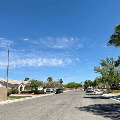 8726 Running Waters Ct, Las Vegas, NV 89123