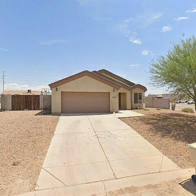 8781 W Altos Dr, Arizona City, AZ 85123