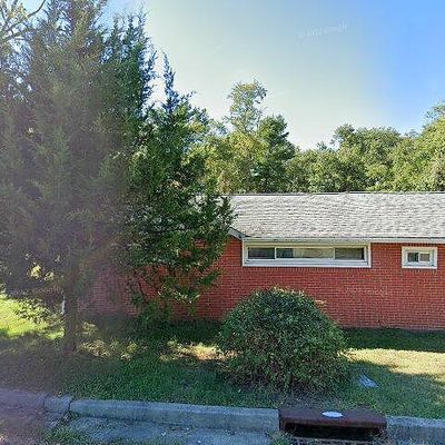 879 Green Ave, Williamstown, NJ 08094