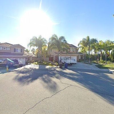 8961 Pine Needles Ct, Riverside, CA 92508