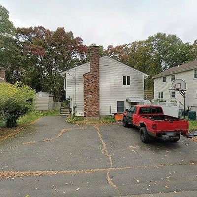 9 Russell Ave, Plainville, CT 06062