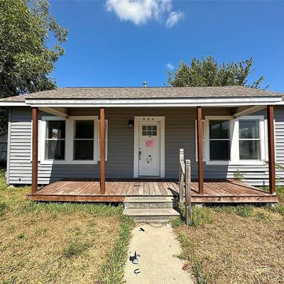 904 E Guadalupe St, Victoria, TX 77901