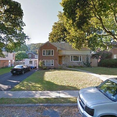 910 Penndale Ave, Reading, PA 19606