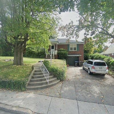 912 New Hope St, Norristown, PA 19401