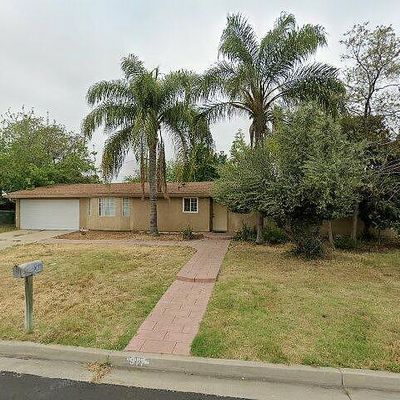 917 N Villa Ave, Fresno, CA 93727