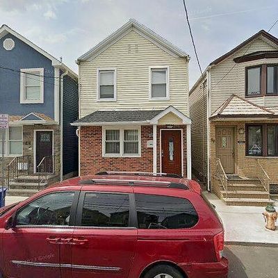 92 Marne St, Newark, NJ 07105