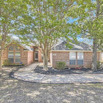 933 W Redbud Dr, Hurst, TX 76053