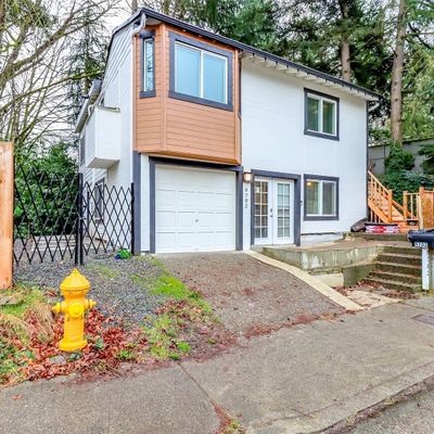 9702 8 Th Ave Nw, Seattle, WA 98117