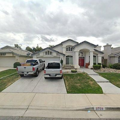 9709 Vertrice Ave, Bakersfield, CA 93311