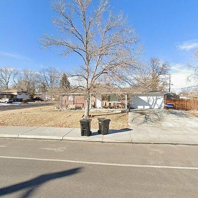 9715 Ridge Rd, Arvada, CO 80002