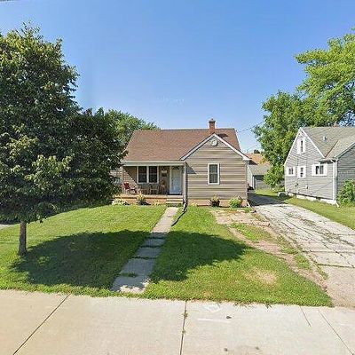 991 Main St, Neenah, WI 54956