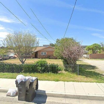 9986 Palmetto Ave, Fontana, CA 92335