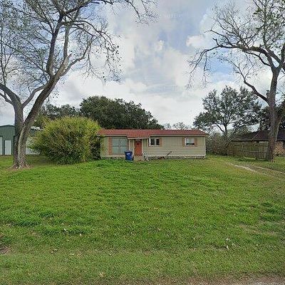 81 County Road 243, Bay City, TX 77414