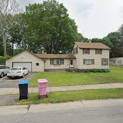 81 Fielding Rd, Rochester, NY 14626