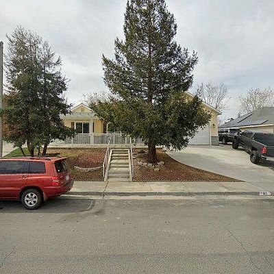 811 Mulberry St, Tehachapi, CA 93561