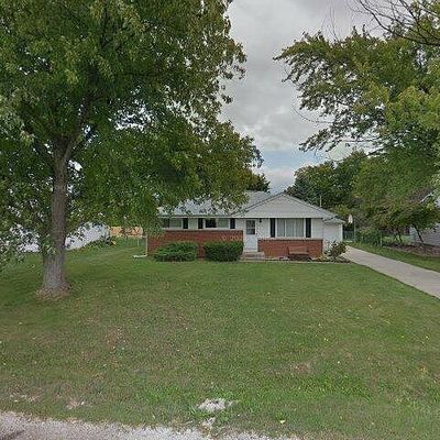 8206 N 55 Th St, Milwaukee, WI 53223