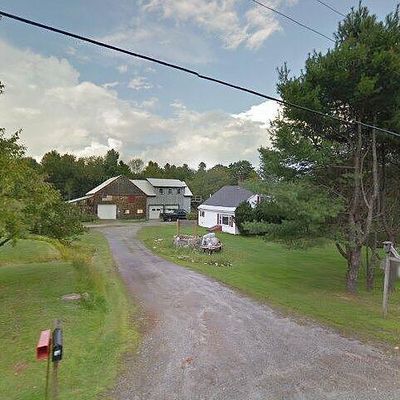 821 2 Nd Nh Tpke, Claremont, NH 03743