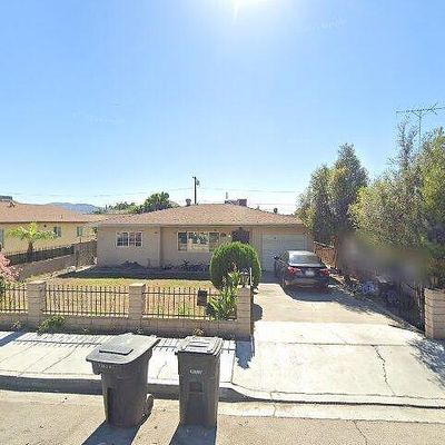 822 E D St, Colton, CA 92324