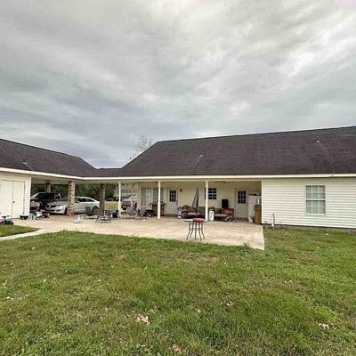 8223 Meadow Ln, Abbeville, LA 70510