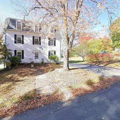 83 Maple St, North Brookfield, MA 01535