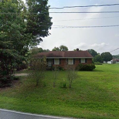 8305 Newberry St, Stokesdale, NC 27357