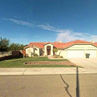 8318 E Topeka Pl, Yuma, AZ 85365