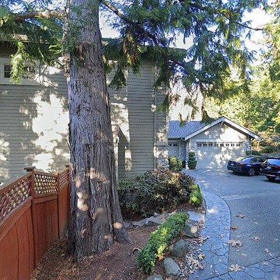 8360 Se 46 Th St, Mercer Island, WA 98040