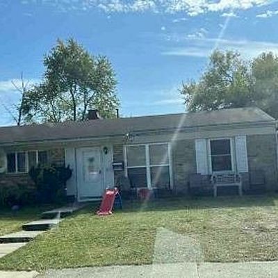 8525 E 37 Th Pl, Indianapolis, IN 46226