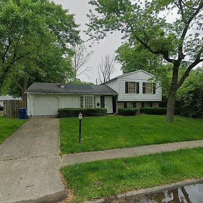 8534 E 37 Th Pl, Indianapolis, IN 46226