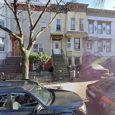 86 Moffat St, Brooklyn, NY 11207