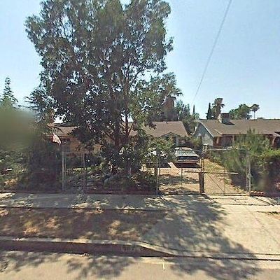 8621 Langdon Ave, North Hills, CA 91343