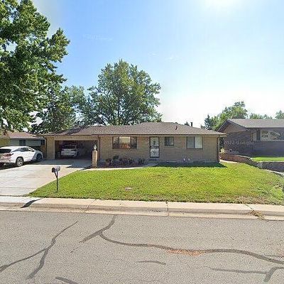 864 S Hoyt St, Lakewood, CO 80226