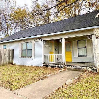 1006 Sycamore St, Commerce, TX 75428