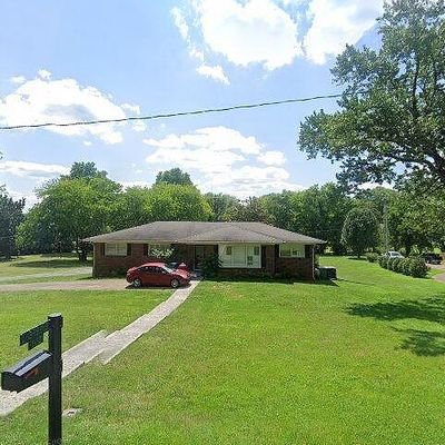 102 Sunset Dr, Pulaski, TN 38478