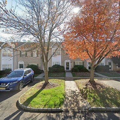 105 Tallwood Ln, Green Brook, NJ 08812