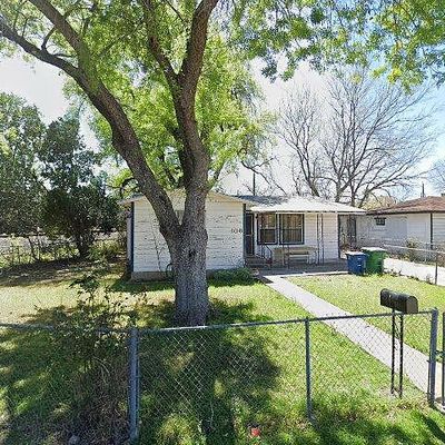 106 Pletz Dr, San Antonio, TX 78226