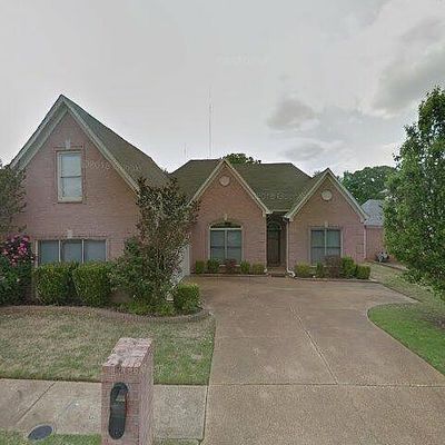 1095 Links View Ln W, Cordova, TN 38018