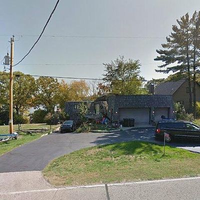 N7834 Kettle Moraine Dr, Whitewater, WI 53190