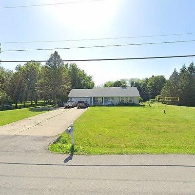 W250 S4611 Center Rd, Waukesha, WI 53189