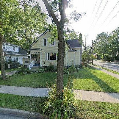 W65 N699 Saint John Ave, Cedarburg, WI 53012