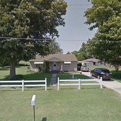 121 W Hicks St, Cardwell, MO 63829